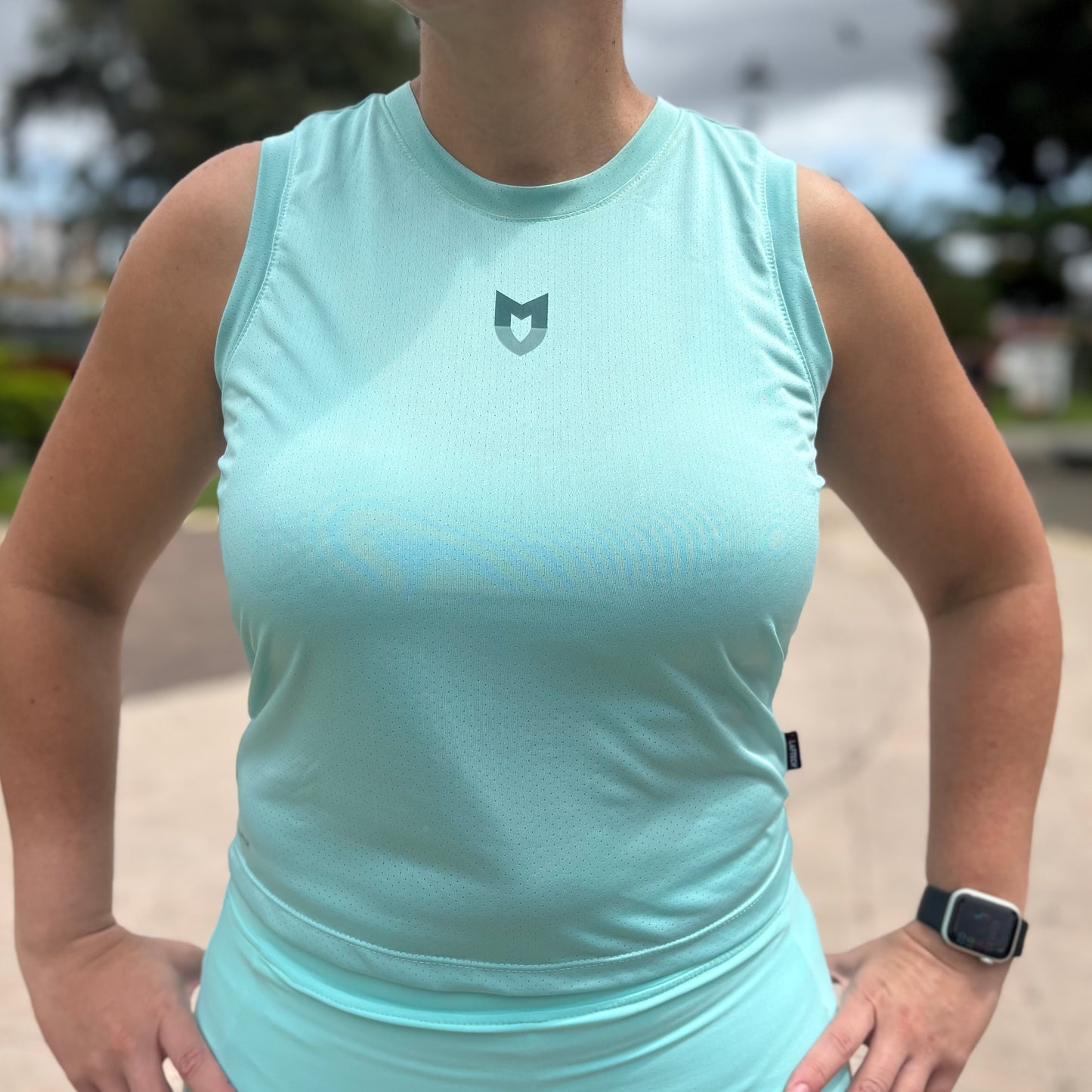 The Saga Sleeveless Shirt (Aqua Sky)