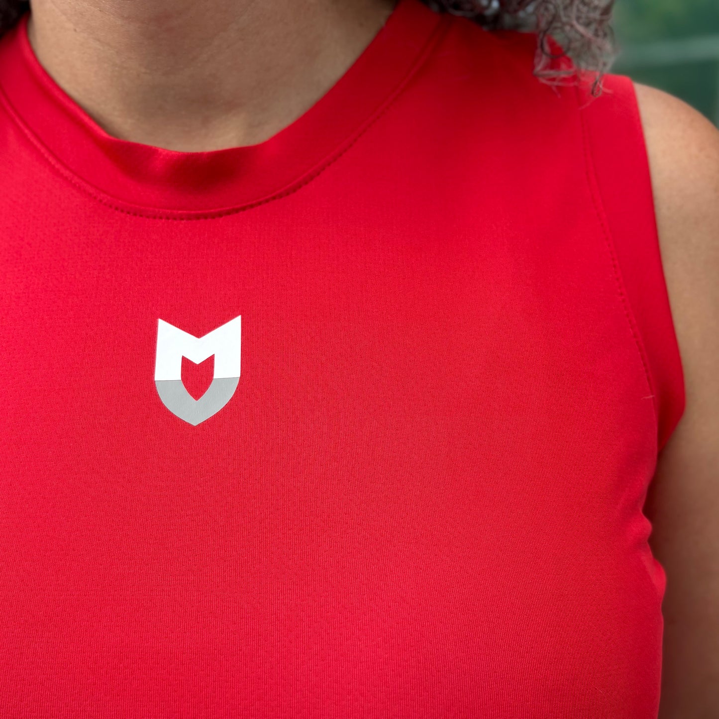 María Vega Basics Shirt (Sleeveless)