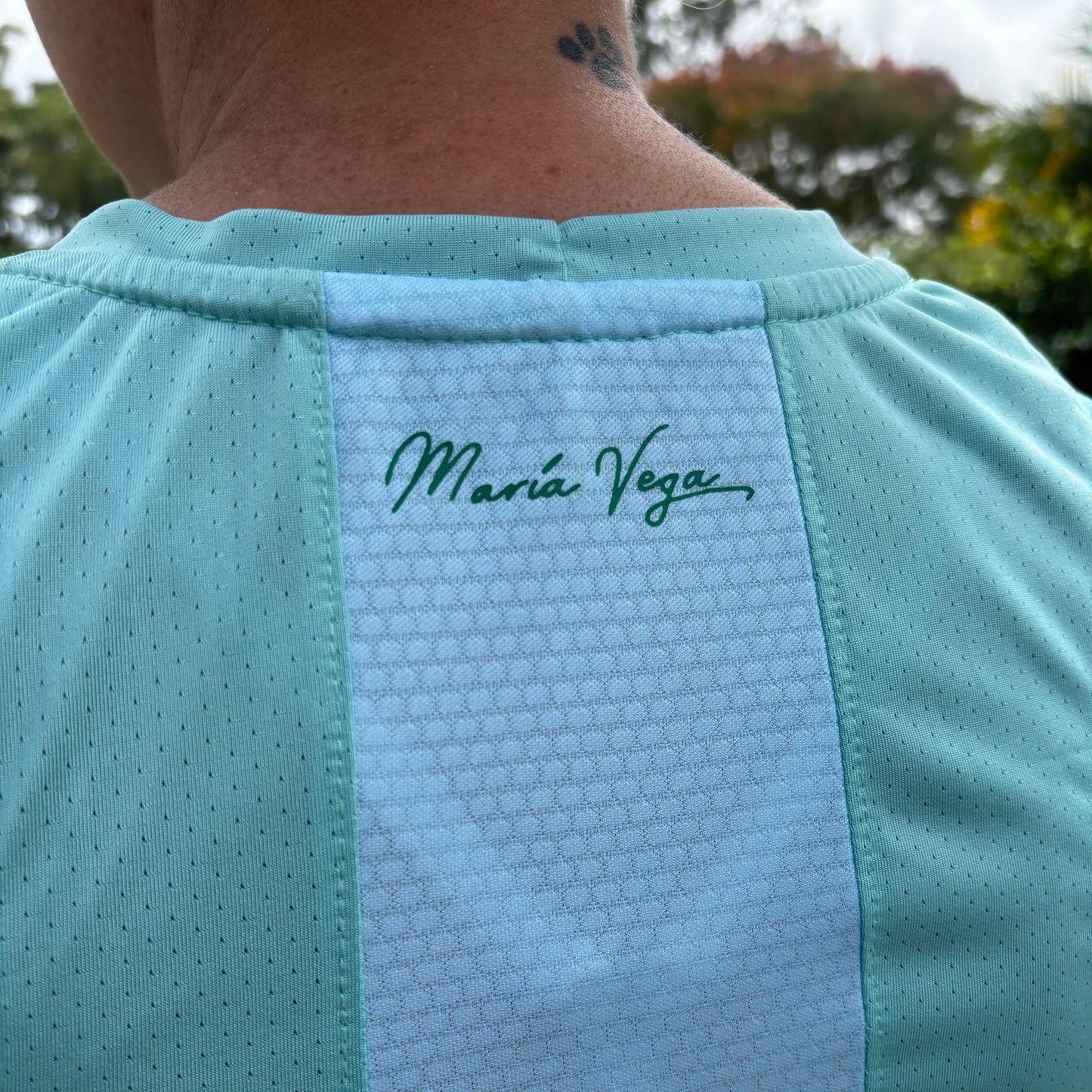 The Saga Sleeveless Shirt (Aqua Sky)